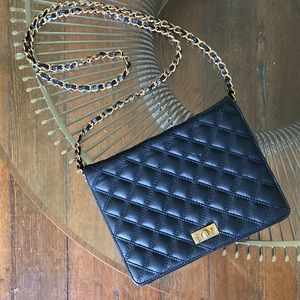 Vintage Black Quilted Bag with Gold Chain
